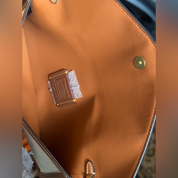NWT Coach Essential Envelope Canvas Clutch Bag (Salt Canvas Burned Amber) - Picture 7 of 15